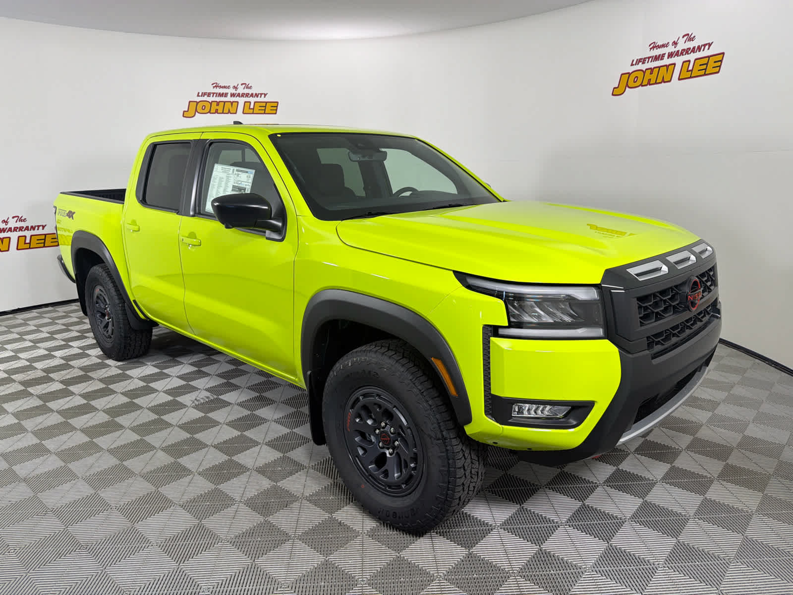 New 2026 Nissan Frontier PRO-4X w/ Pro Premium Package AWD/4WD image 8