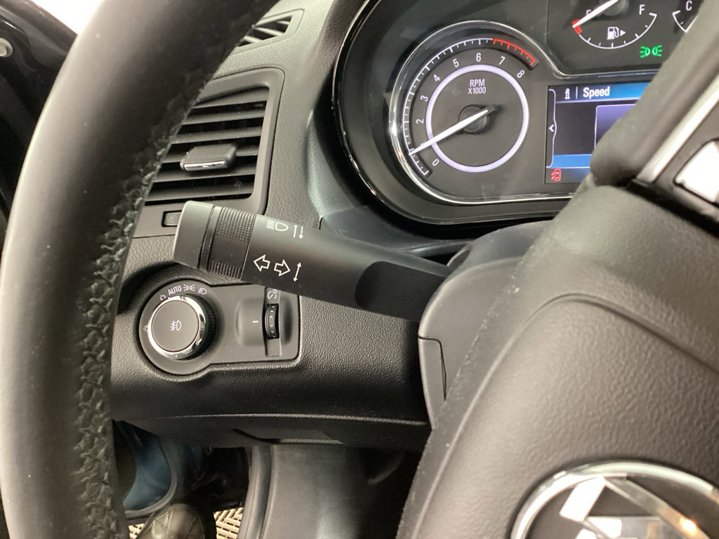 Used 2014 Buick Regal image 19