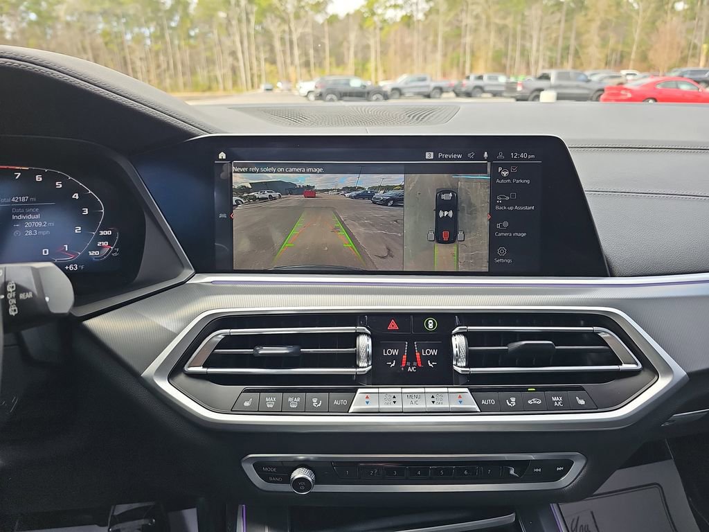 Used 2022 BMW X5 xDrive40i w/ Premium Package image 28
