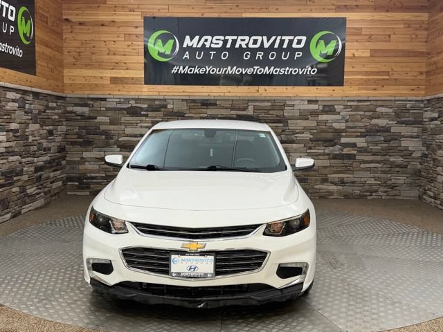 Used 2016 Chevrolet Malibu LT w/ Leather Package FWD image 5