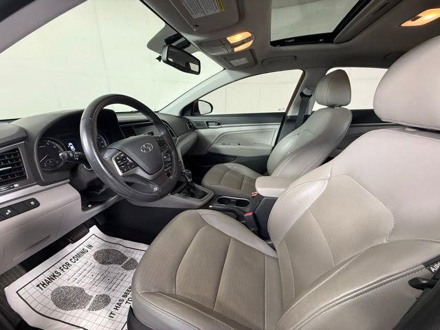 Used 2017 Hyundai Elantra Limited w/ Limited Tech Package 08 FWD image 10