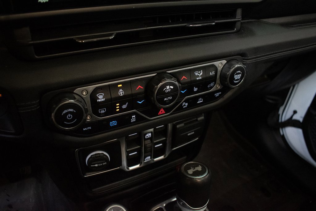 Used 2024 Jeep Wrangler High Altitude image 17