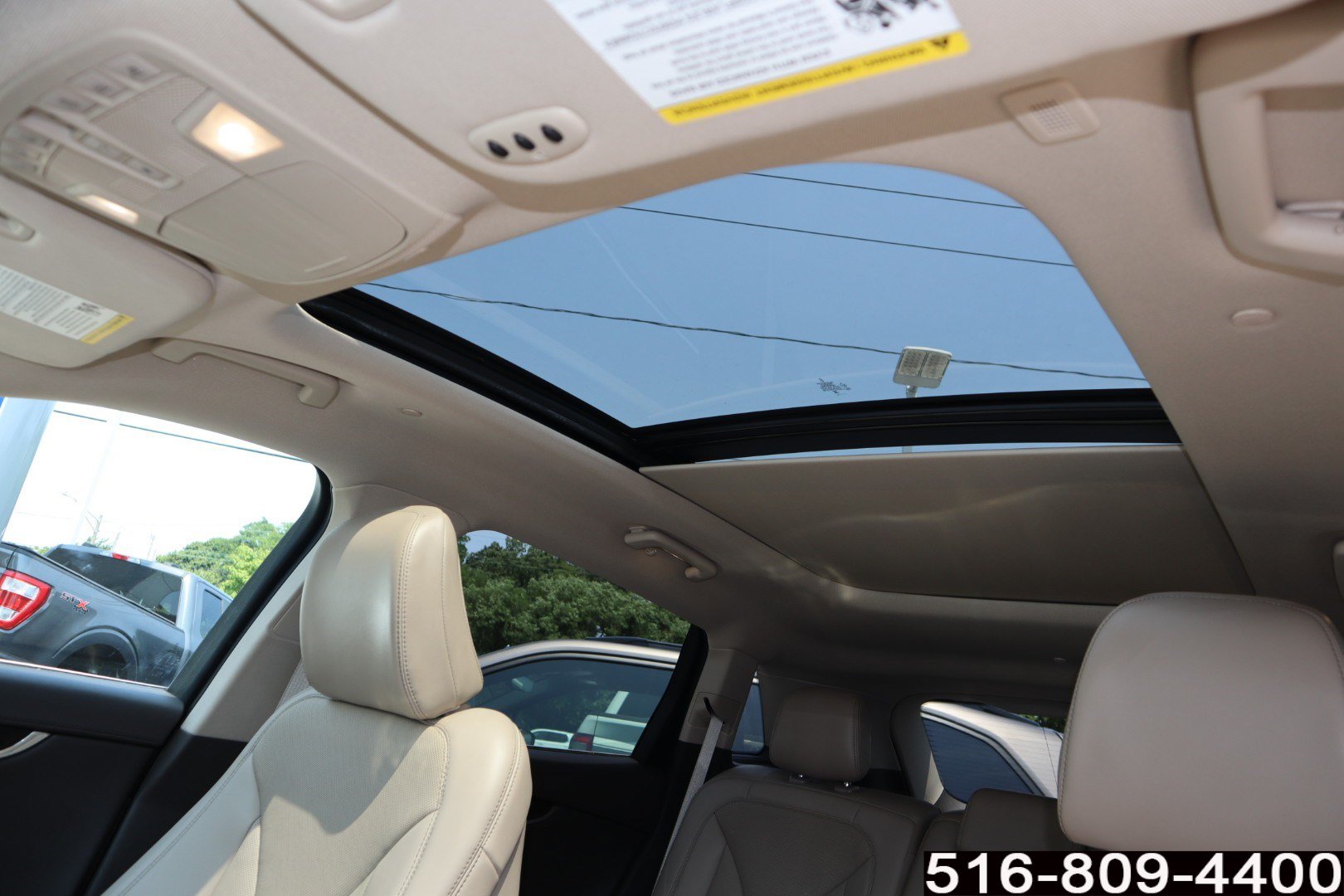 Used 2023 Lincoln Nautilus Reserve AWD/4WD image 13