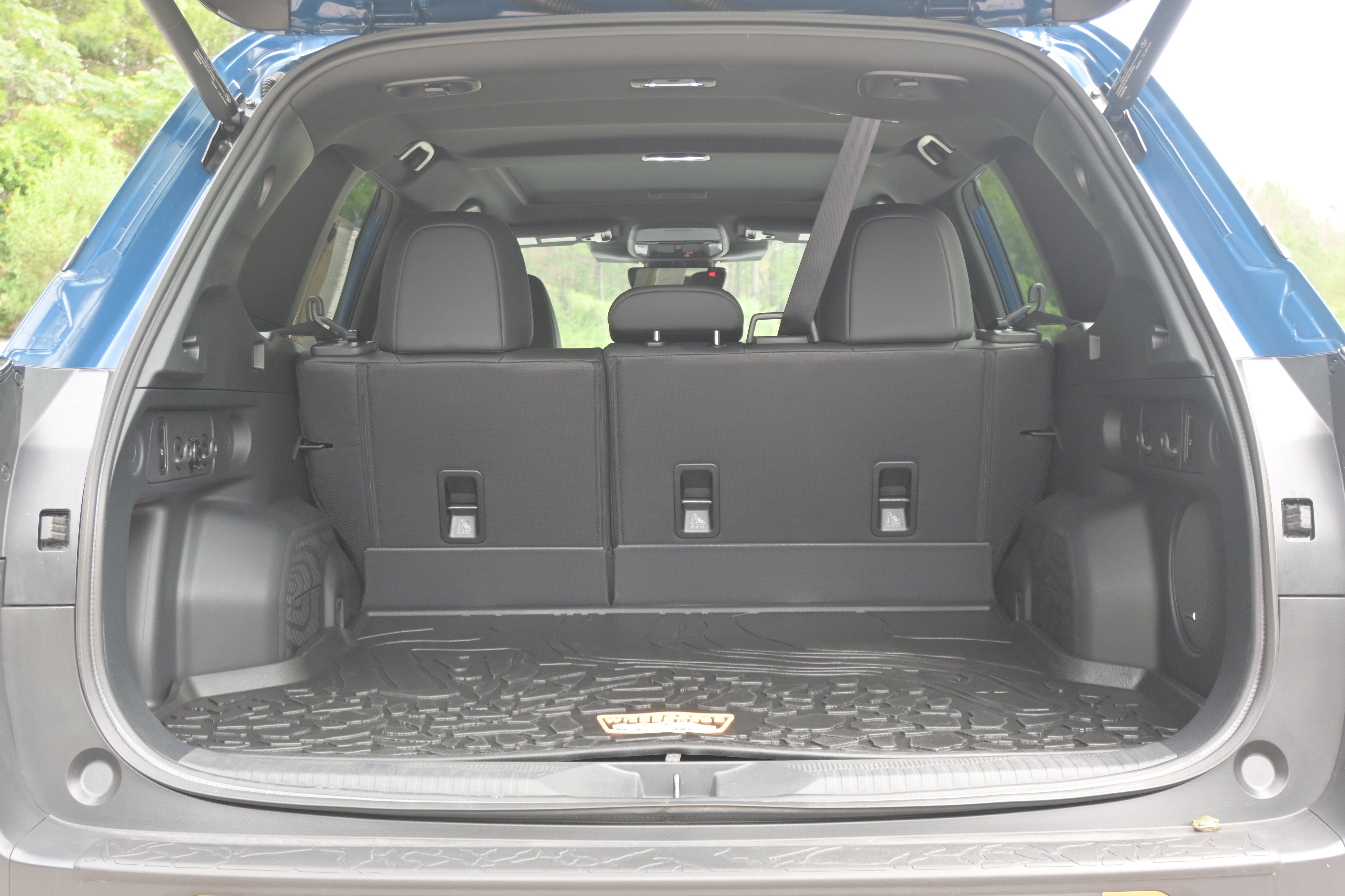 Certified 2026 Subaru Forester Wilderness w/ Wilderness Package AWD/4WD image 36