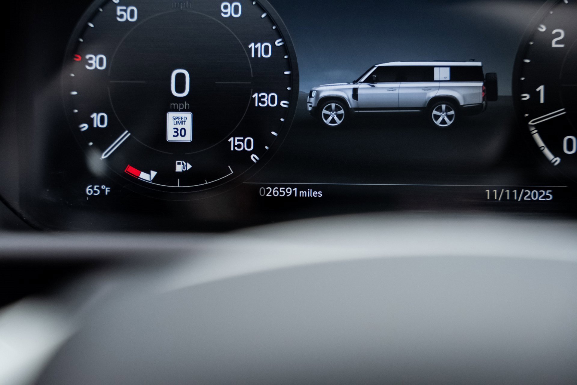 Used 2023 Land Rover Defender 130 SE image 49