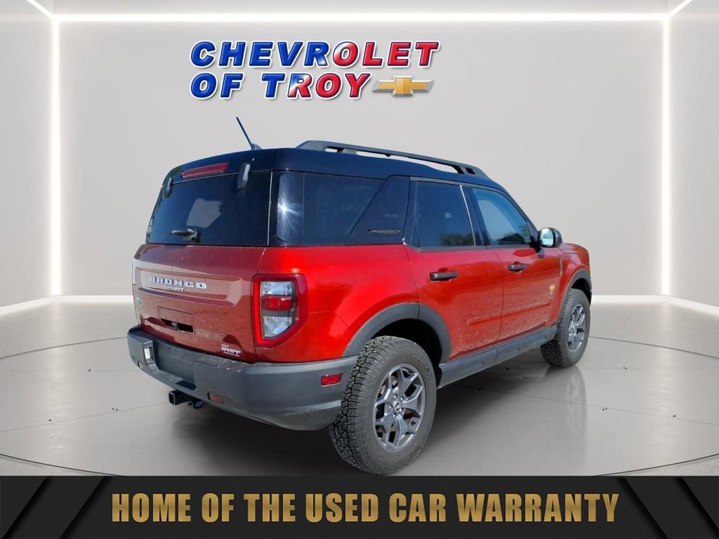 Used 2023 Ford Bronco Sport Badlands image 9