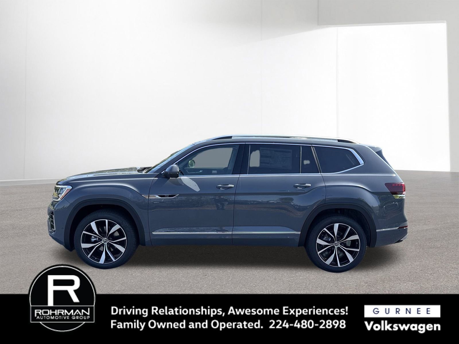 New 2026 Volkswagen Atlas SEL Premium R-Line image 5