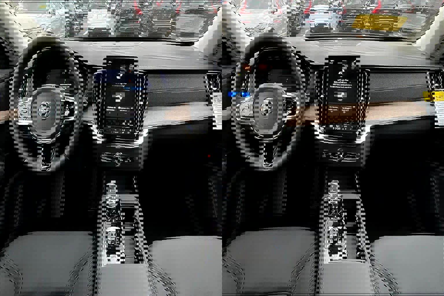 New 2026 Volvo XC90 B6 Plus w/ Protection Package Premier image 7