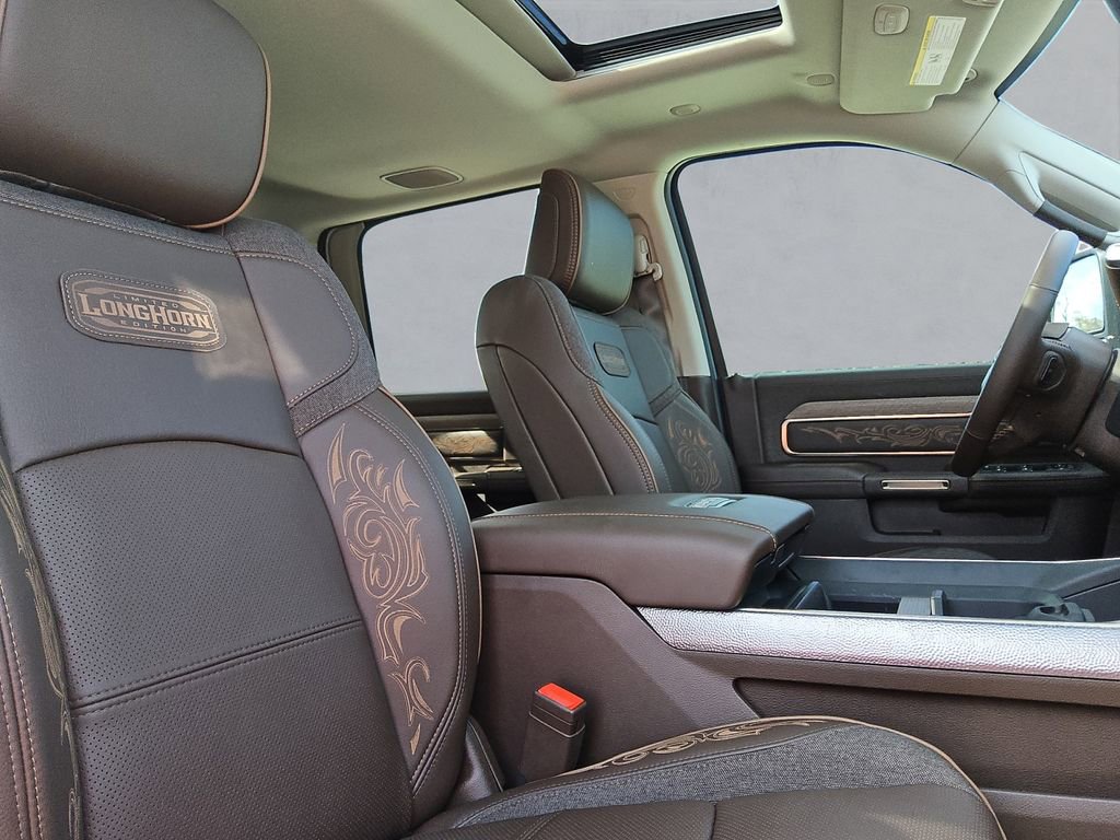 New 2026 RAM 3500 Longhorn image 31