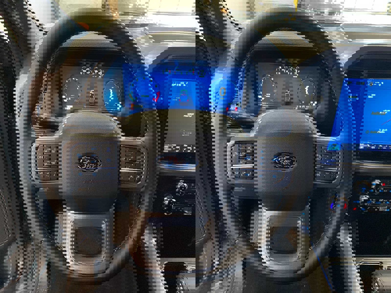 New 2026 Ford F150 XLT w/ Equipment Group 302A MID image 19