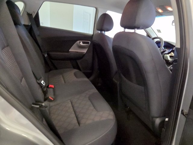 Used 2022 Kia Niro LX FWD image 17