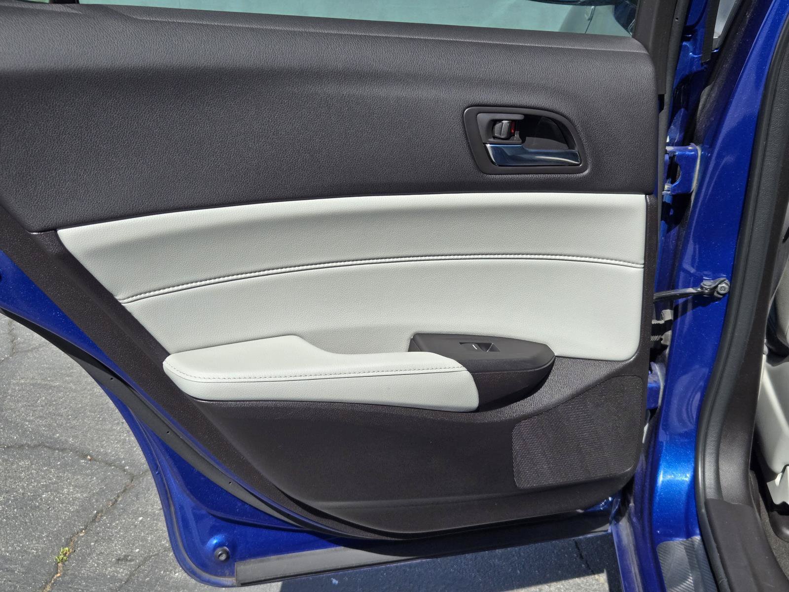 Used 2017 Acura ILX FWD image 21
