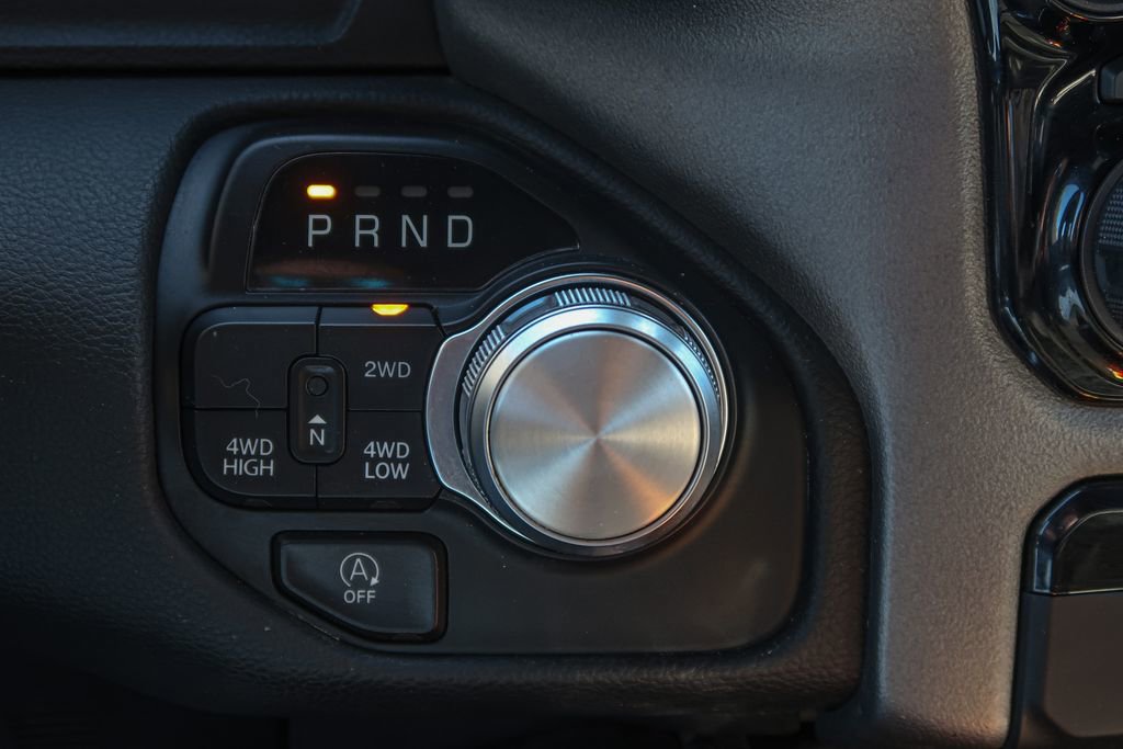 Used 2024 RAM 1500 Laramie image 30