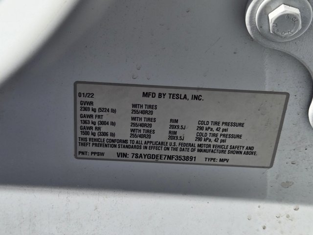 Used 2022 Tesla Model Y Long Range AWD/4WD image 28