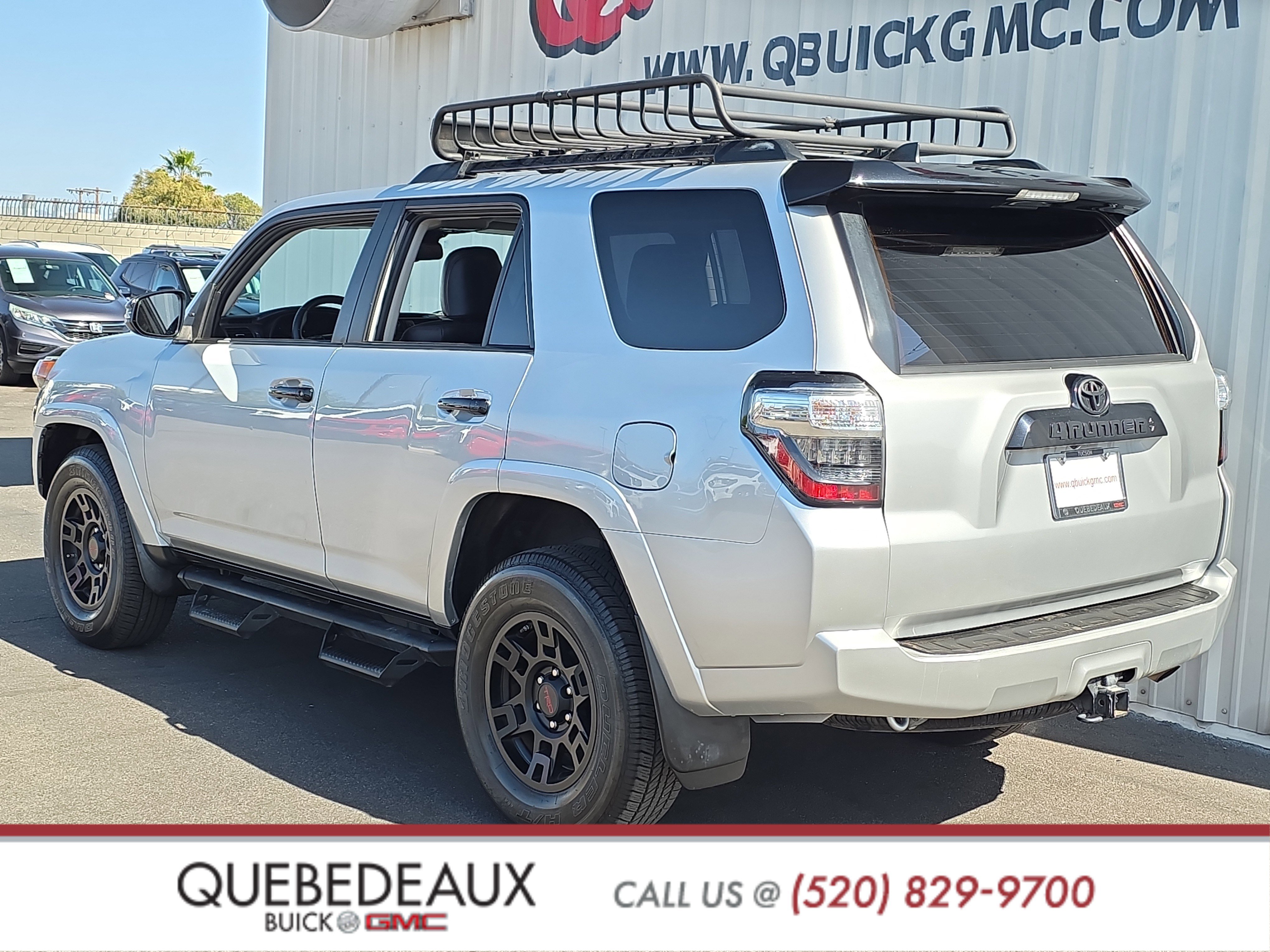 Used 2021 Toyota 4Runner Venture w/ Moonroof Package AWD/4WD image 5
