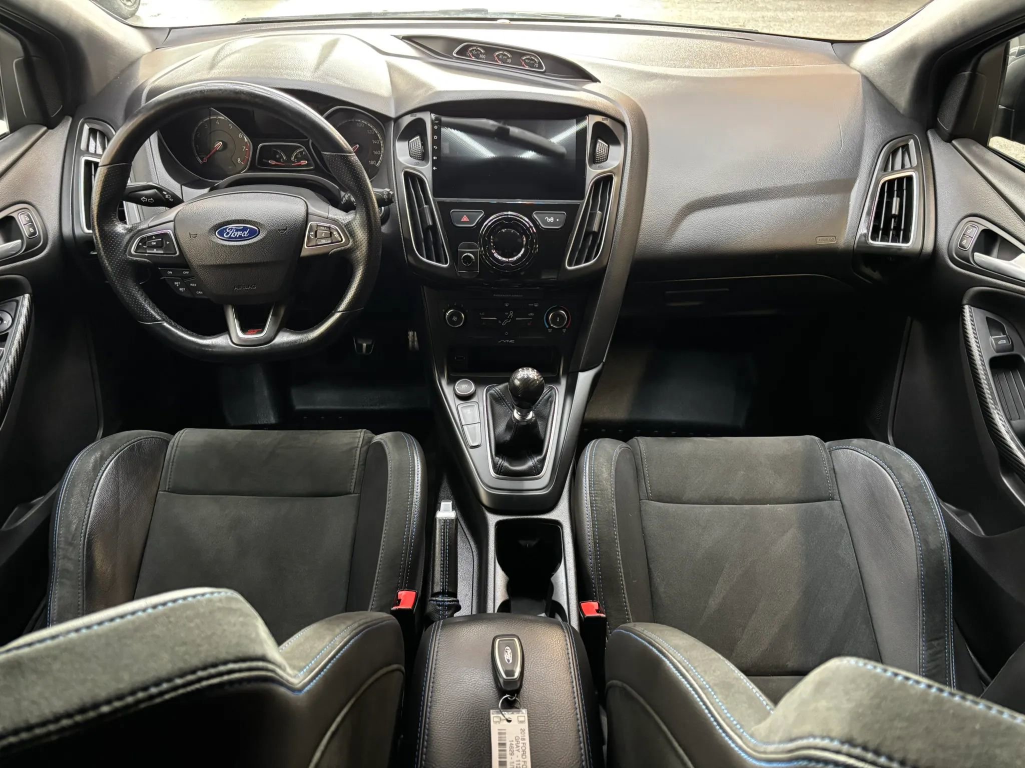 Used 2018 Ford Focus ST FWD image 11