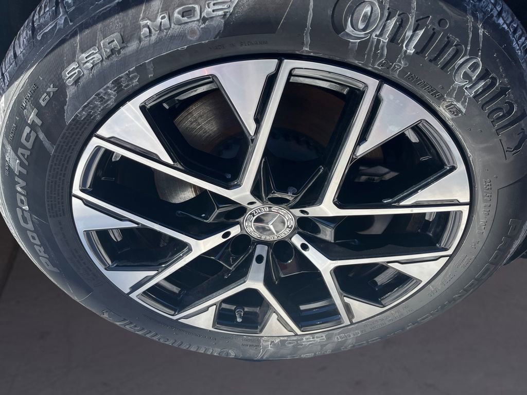 Certified 2025 Mercedes-Benz GLC 350e 4MATIC image 13