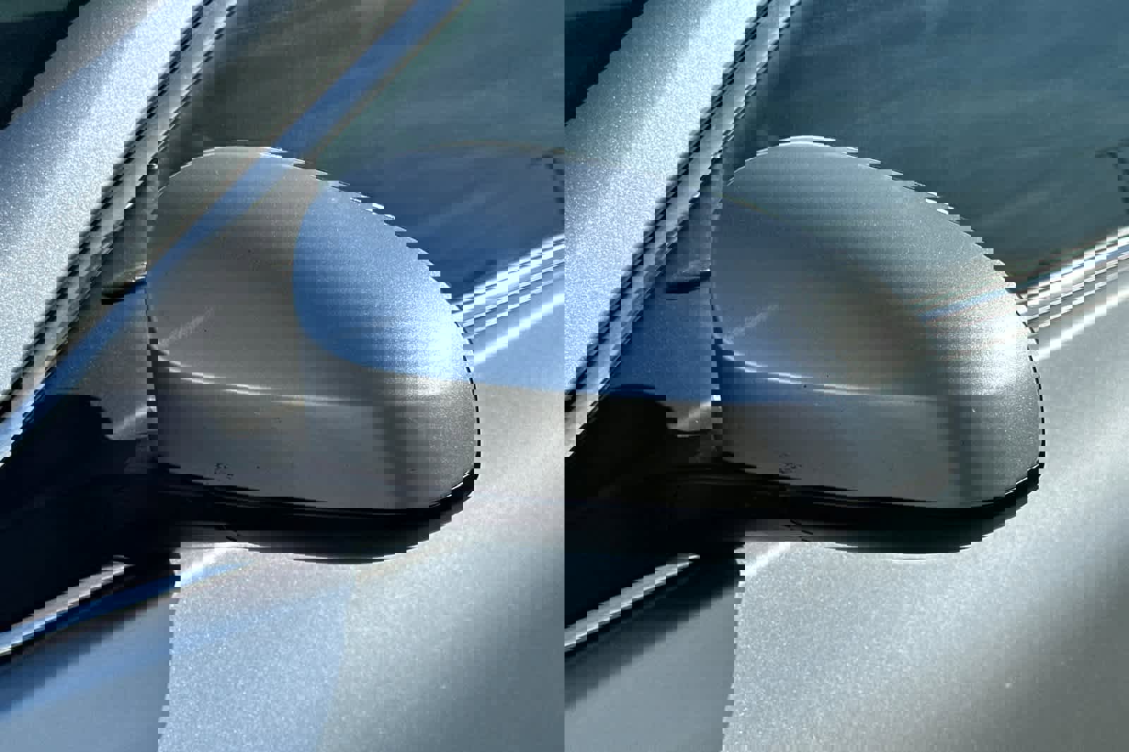 Used 2017 Toyota Camry LE image 9