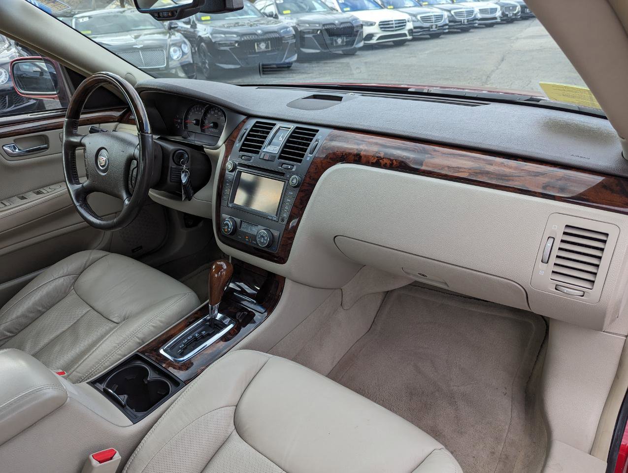 Used 2011 Cadillac DTS Premium w/ Driver Awareness Package FWD image 32