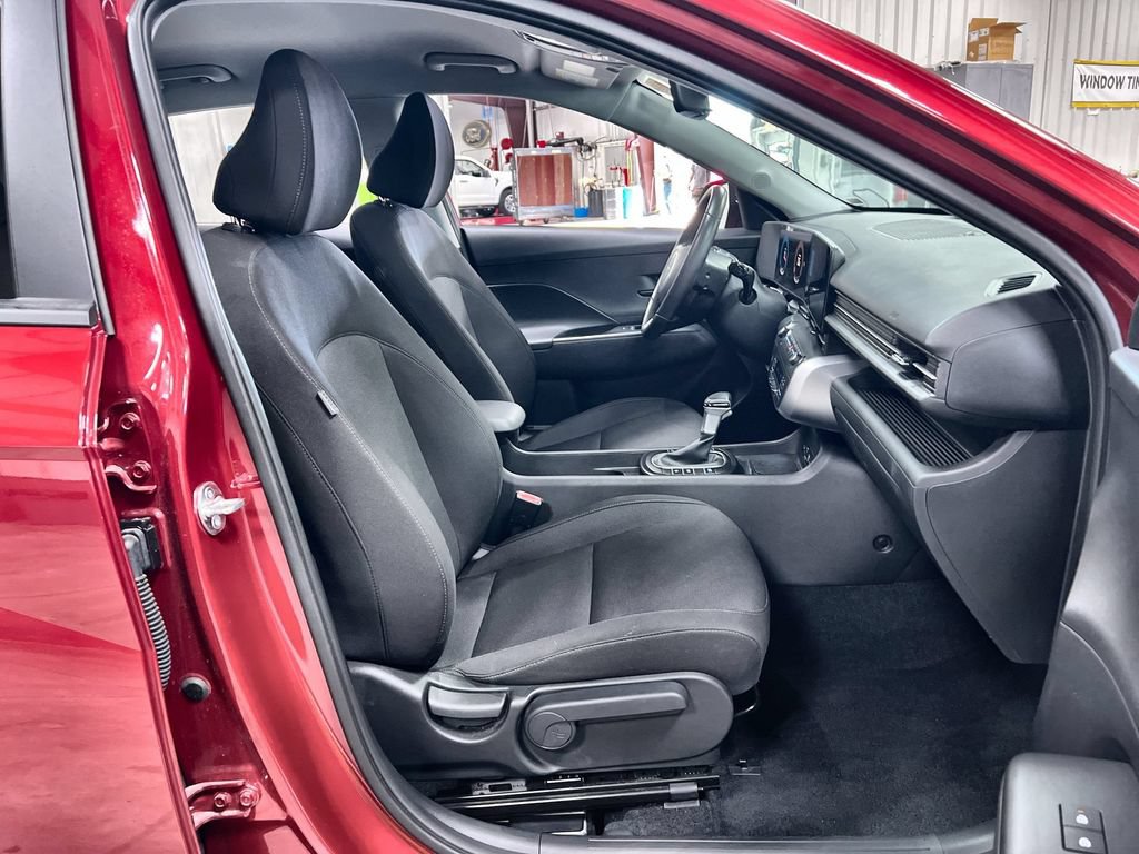 Used 2026 Hyundai Kona SEL Sport FWD image 26