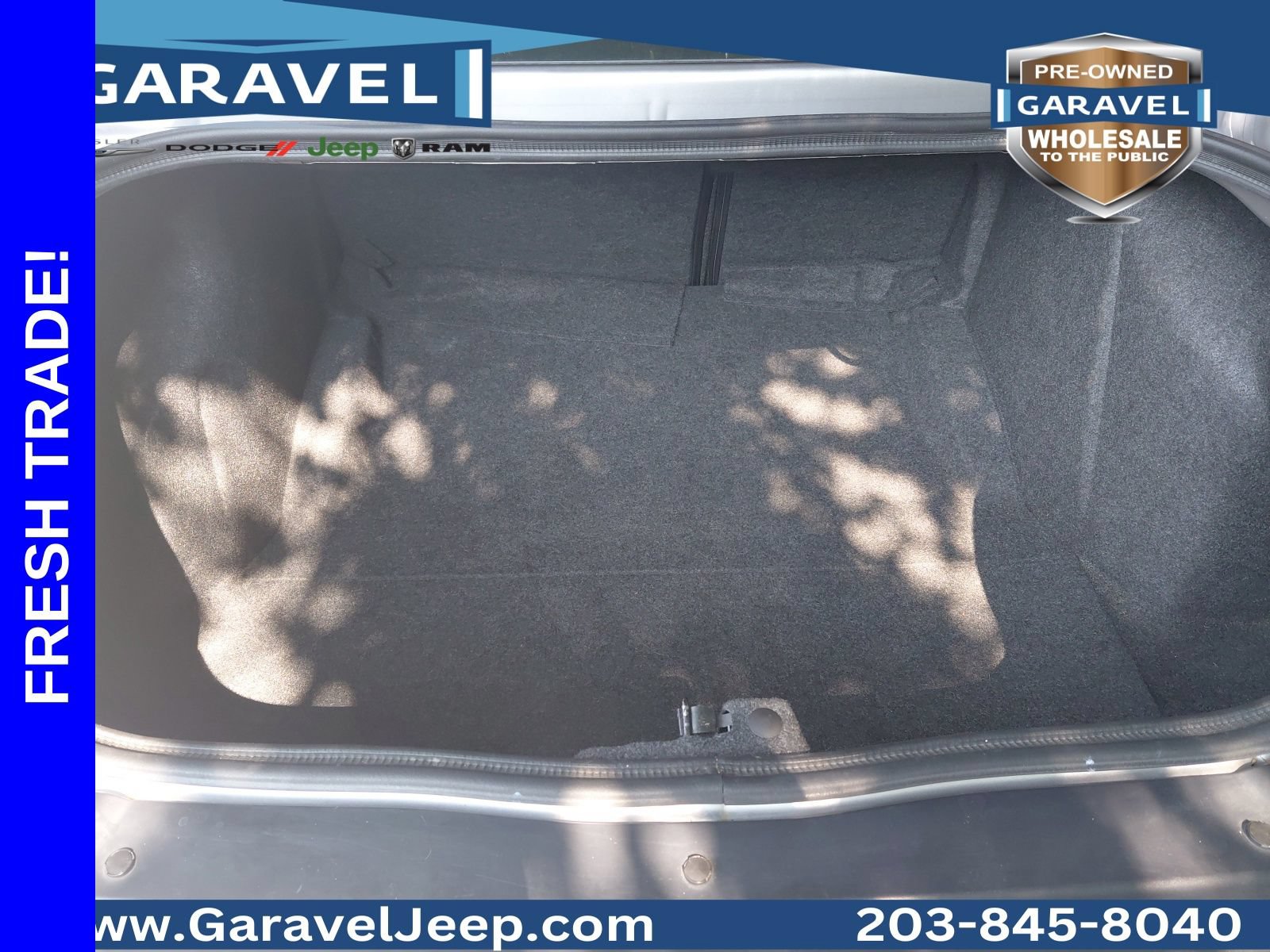 Used 2016 Dodge Challenger SXT Plus RWD image 15