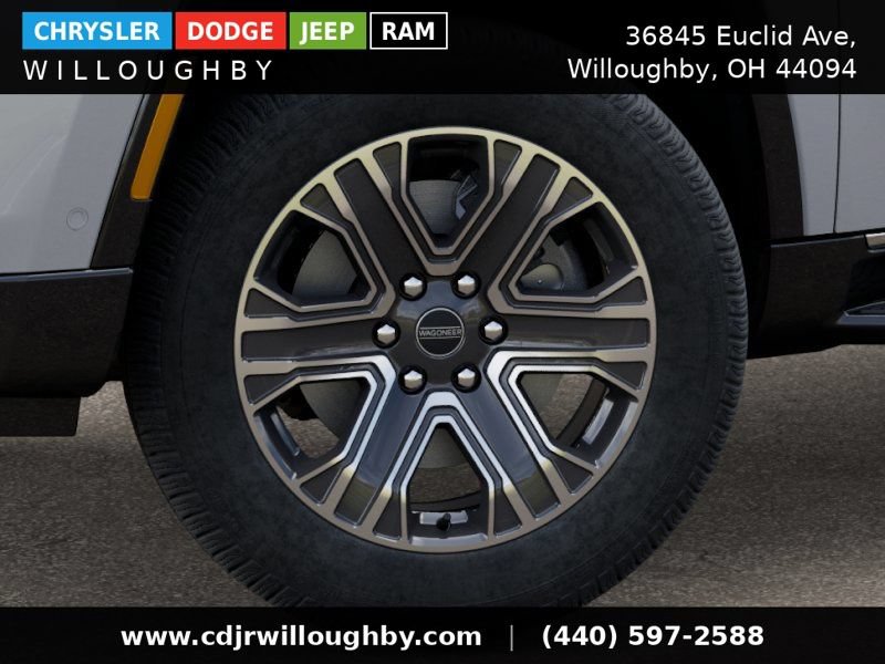 New 2025 Jeep Wagoneer 4WD w/ Convenience Group I image 9