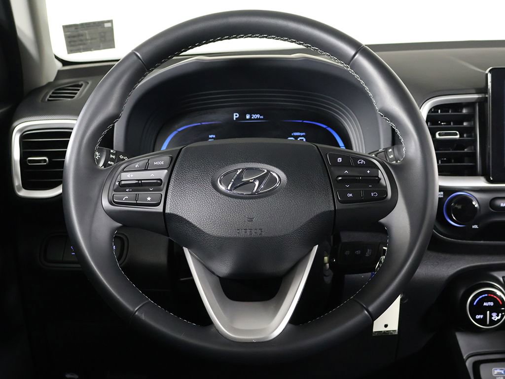 Certified 2023 Hyundai Venue SEL w/ Cargo Package image 34
