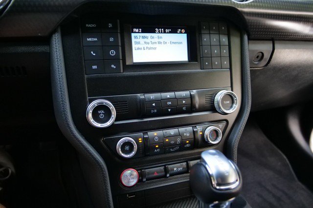 Used 2021 Ford Mustang GT RWD image 19