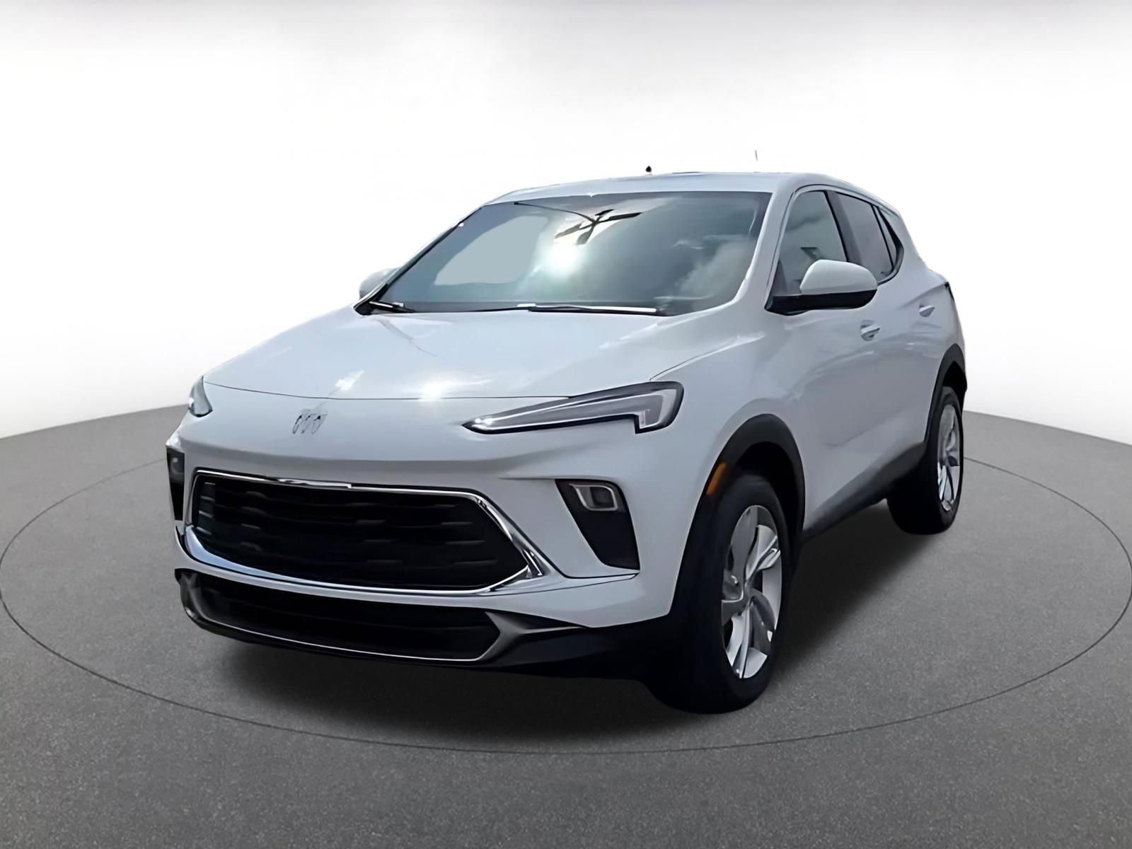 Used 2025 Buick Encore GX Preferred AWD/4WD image 7