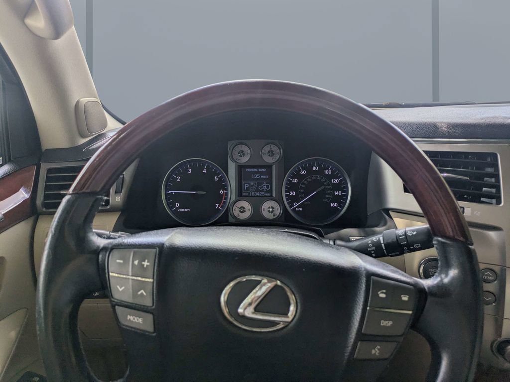 Used 2009 Lexus LX 570 4WD image 30