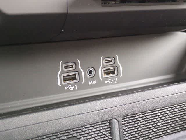 New 2025 RAM 1500 Laramie AWD/4WD image 31