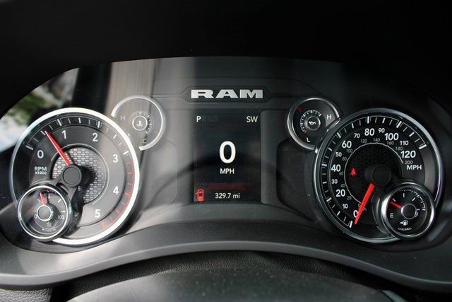 New 2024 RAM 5500 Tradesman image 18