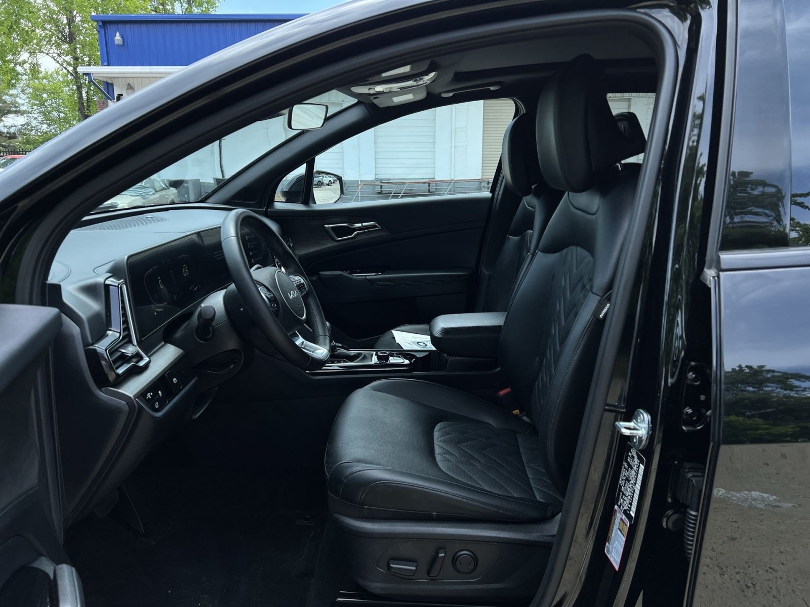 Used 2023 Kia Sportage X-Line w/ X-Line Premium Package AWD/4WD image 26