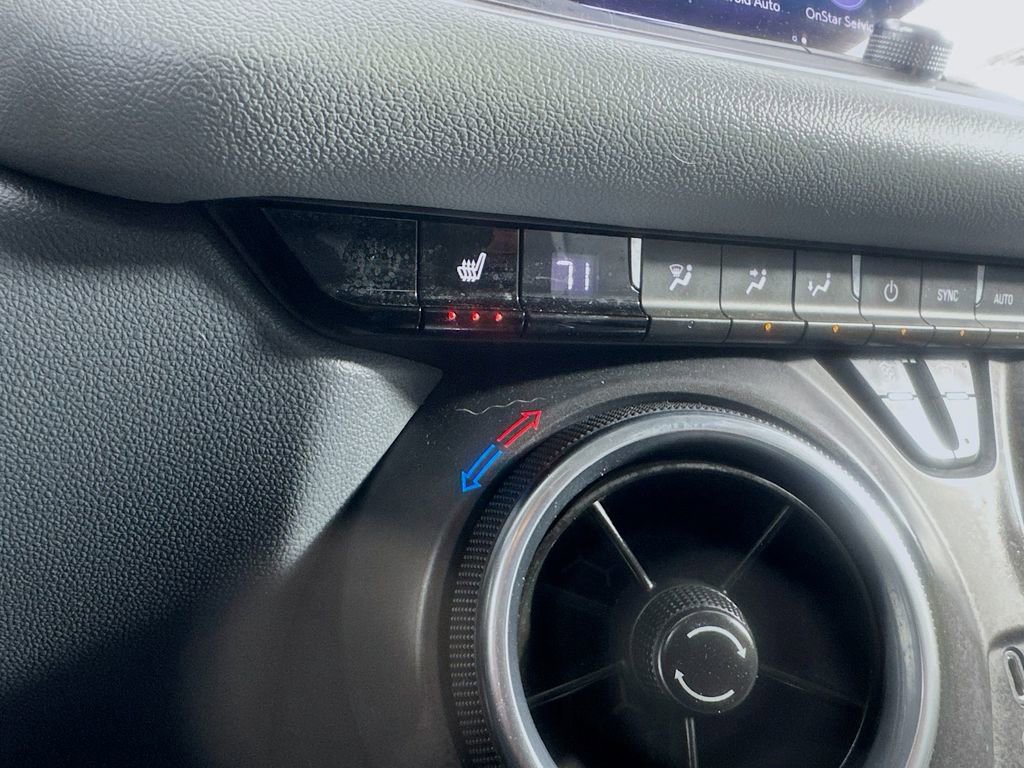 Used 2020 Chevrolet Blazer LT image 23