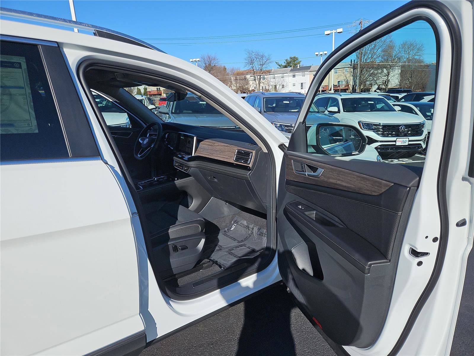 New 2026 Volkswagen Atlas SEL image 26