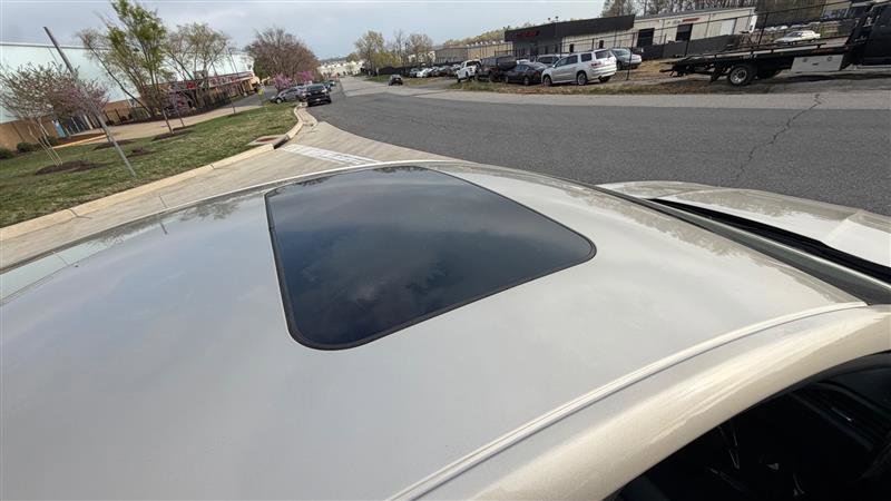 Used 2018 Ford Fusion SE w/ Equipment Group 601A FWD image 23