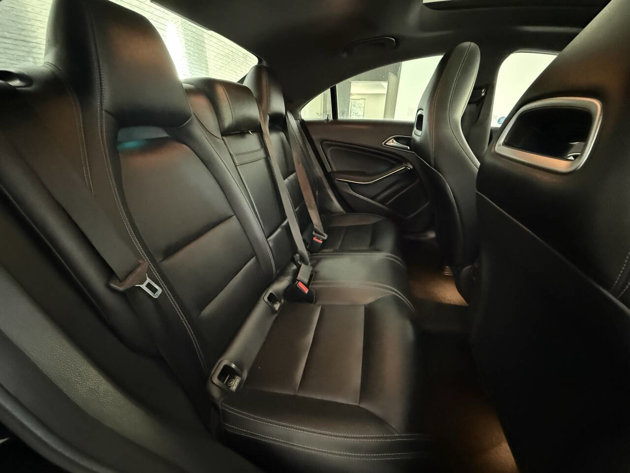 Used 2019 Mercedes-Benz CLA 250 image 19