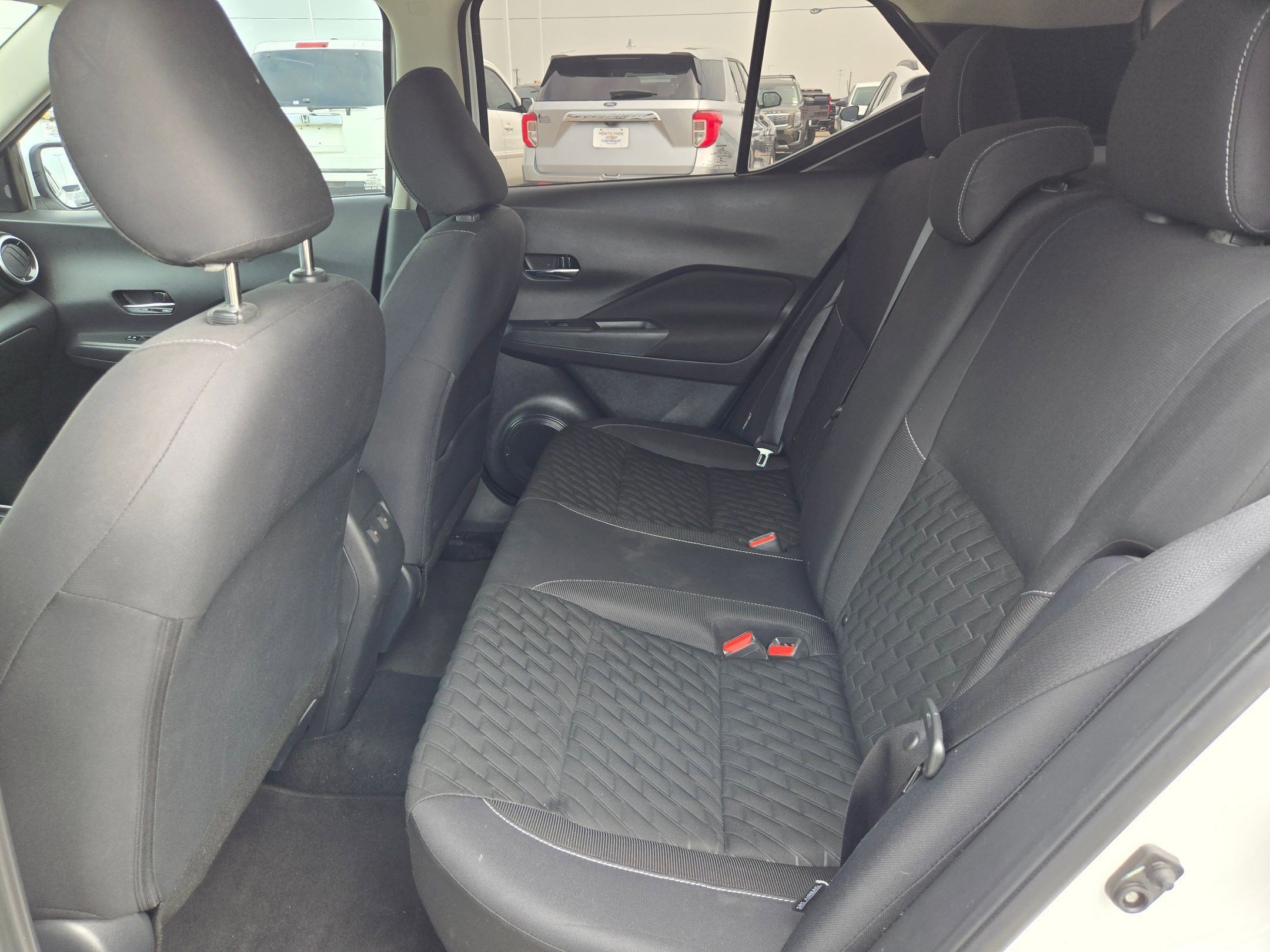 Used 2021 Nissan Kicks SV FWD image 13