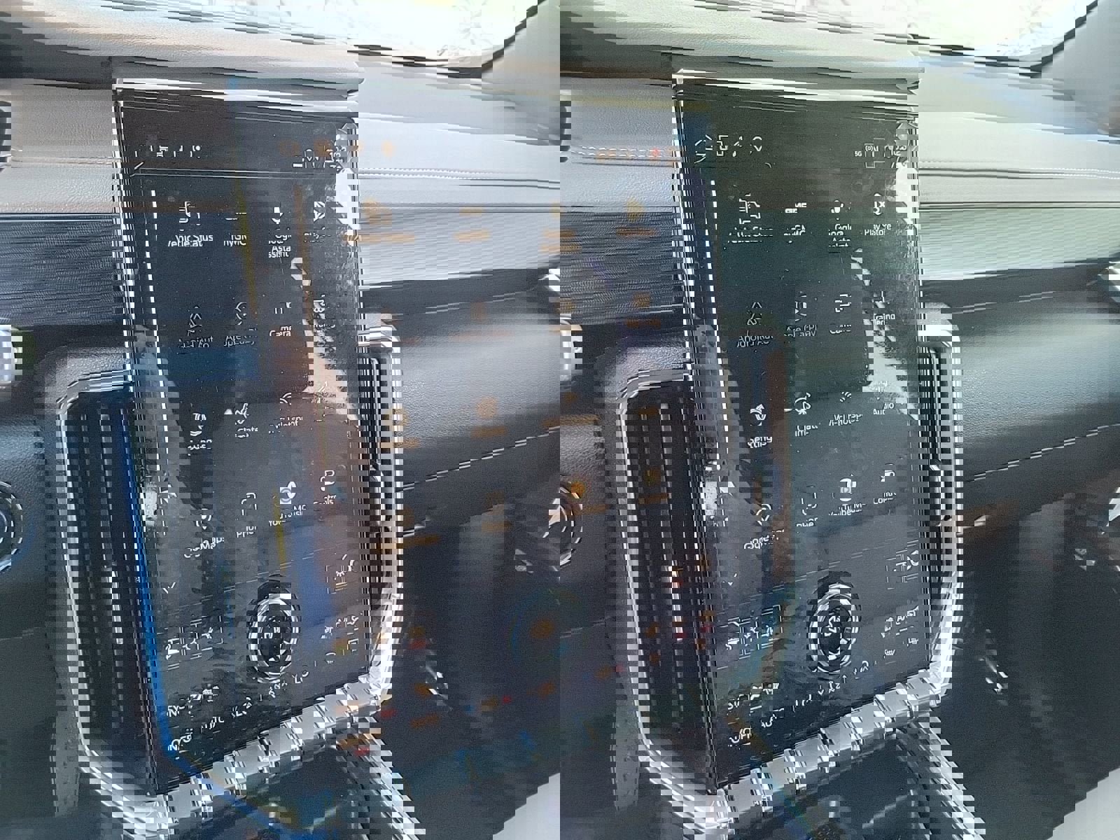 New 2026 GMC Acadia Elevation w/ Elevation Premium Package image 16