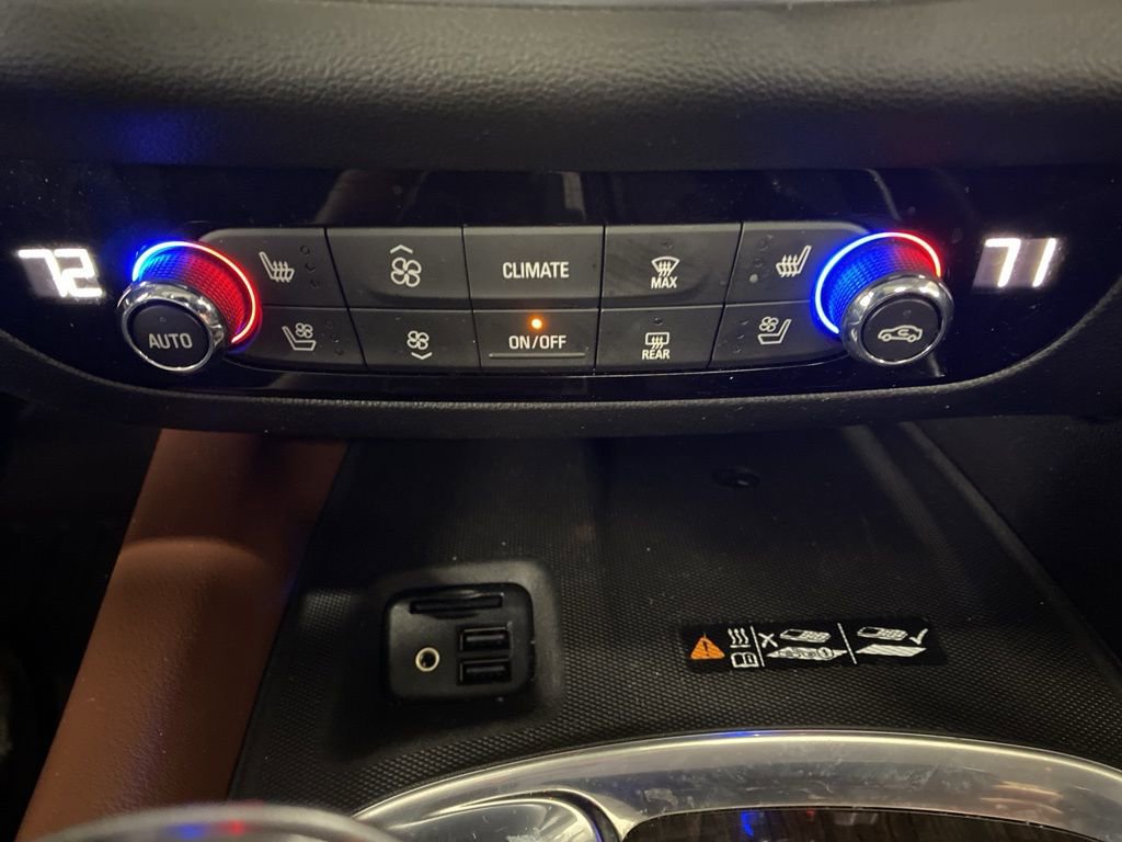 Used 2021 Buick Enclave Avenir w/ Avenir Technology Package image 48