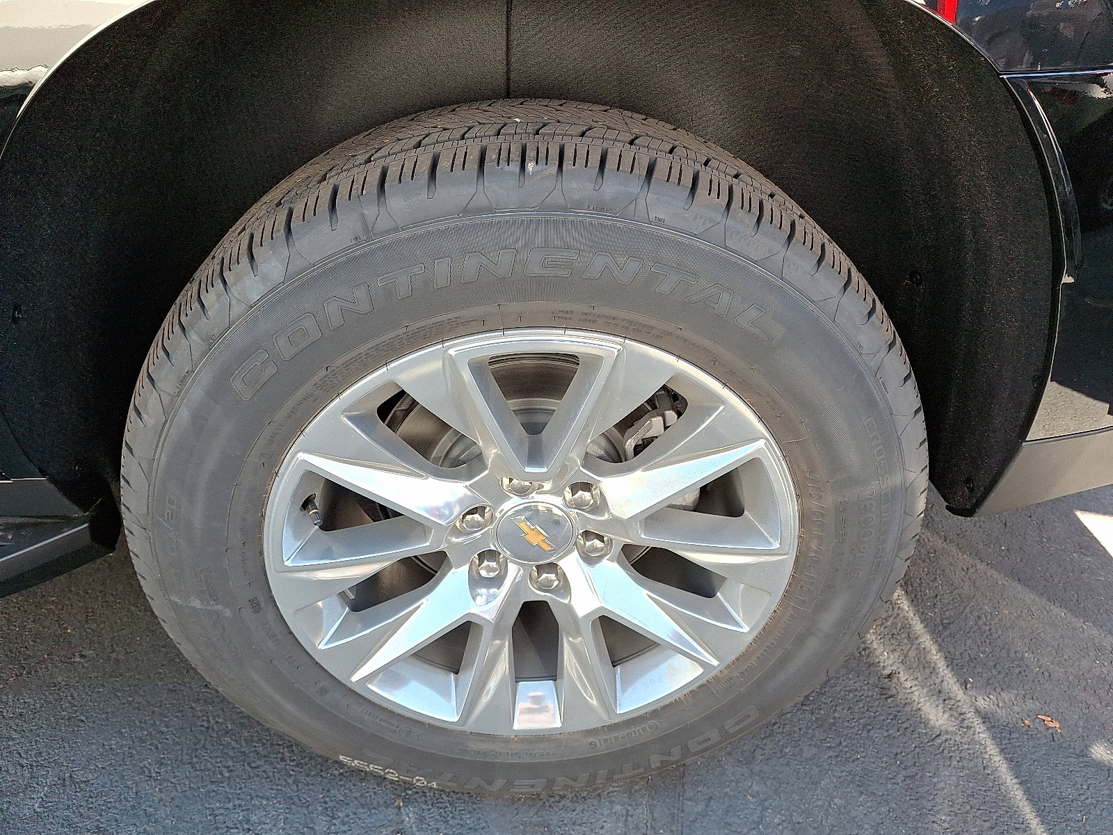 New 2026 Chevrolet Tahoe Premier w/ Sun And Tow Package image 5