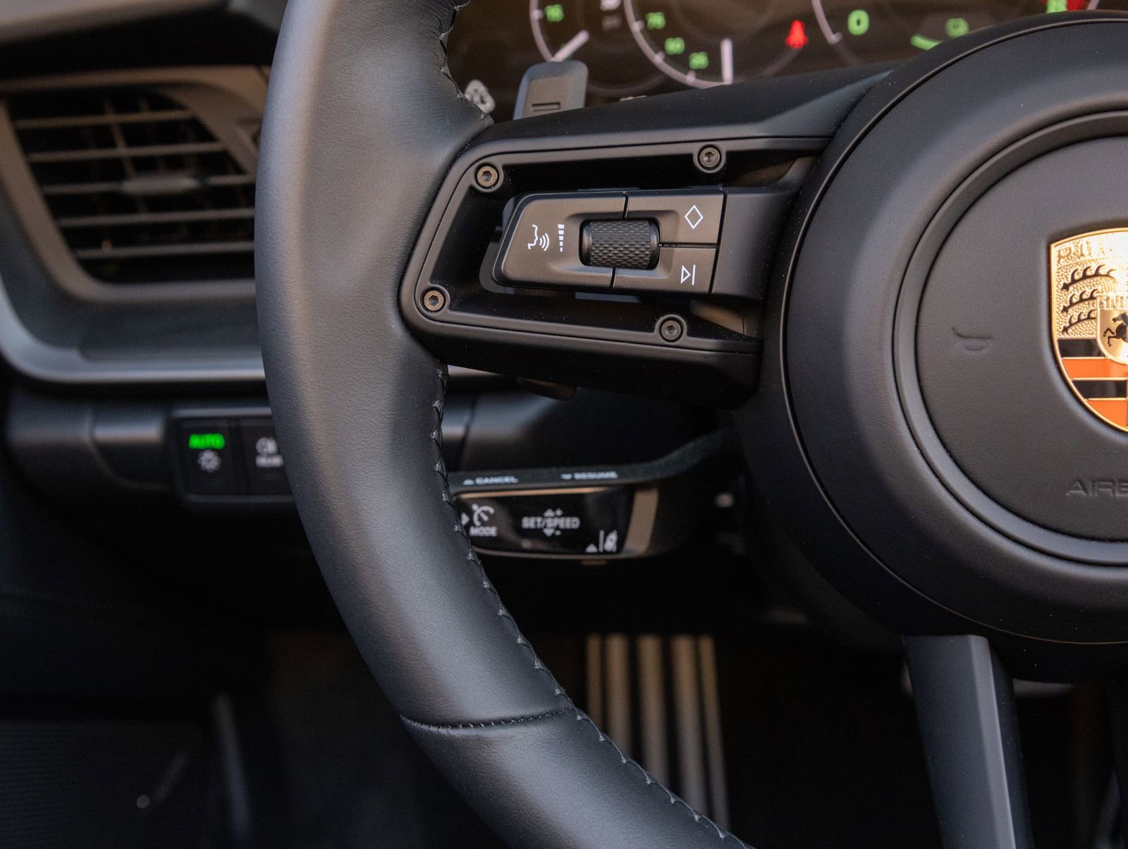 Certified 2026 Porsche 911 GTS image 17