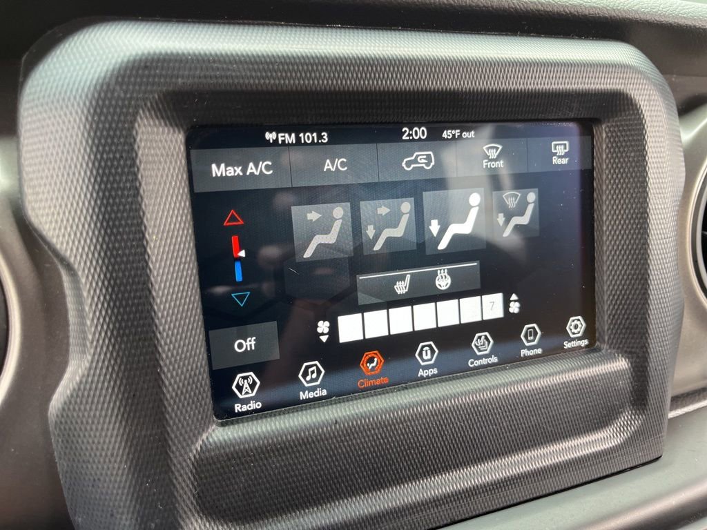 Used 2023 Jeep Wrangler Willys image 32