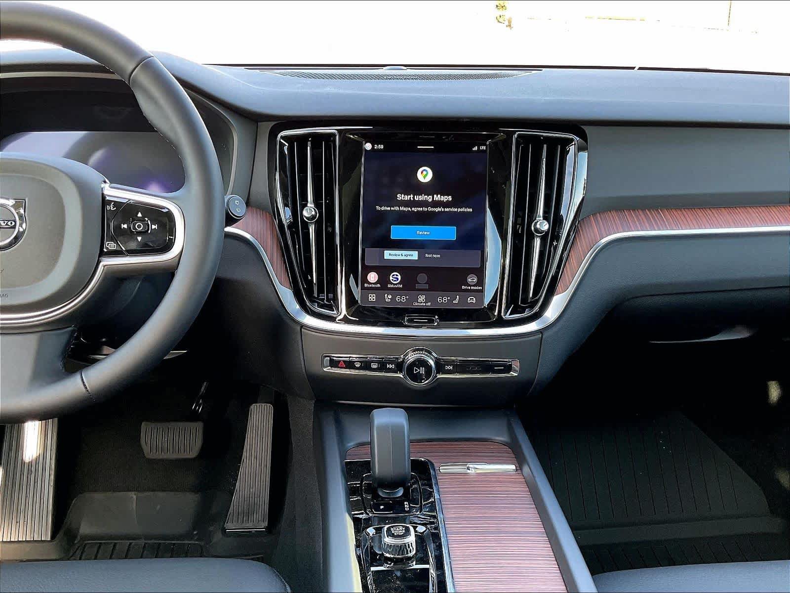 New 2026 Volvo V60 B5 Cross Country Plus w/ Climate Package AWD/4WD image 9
