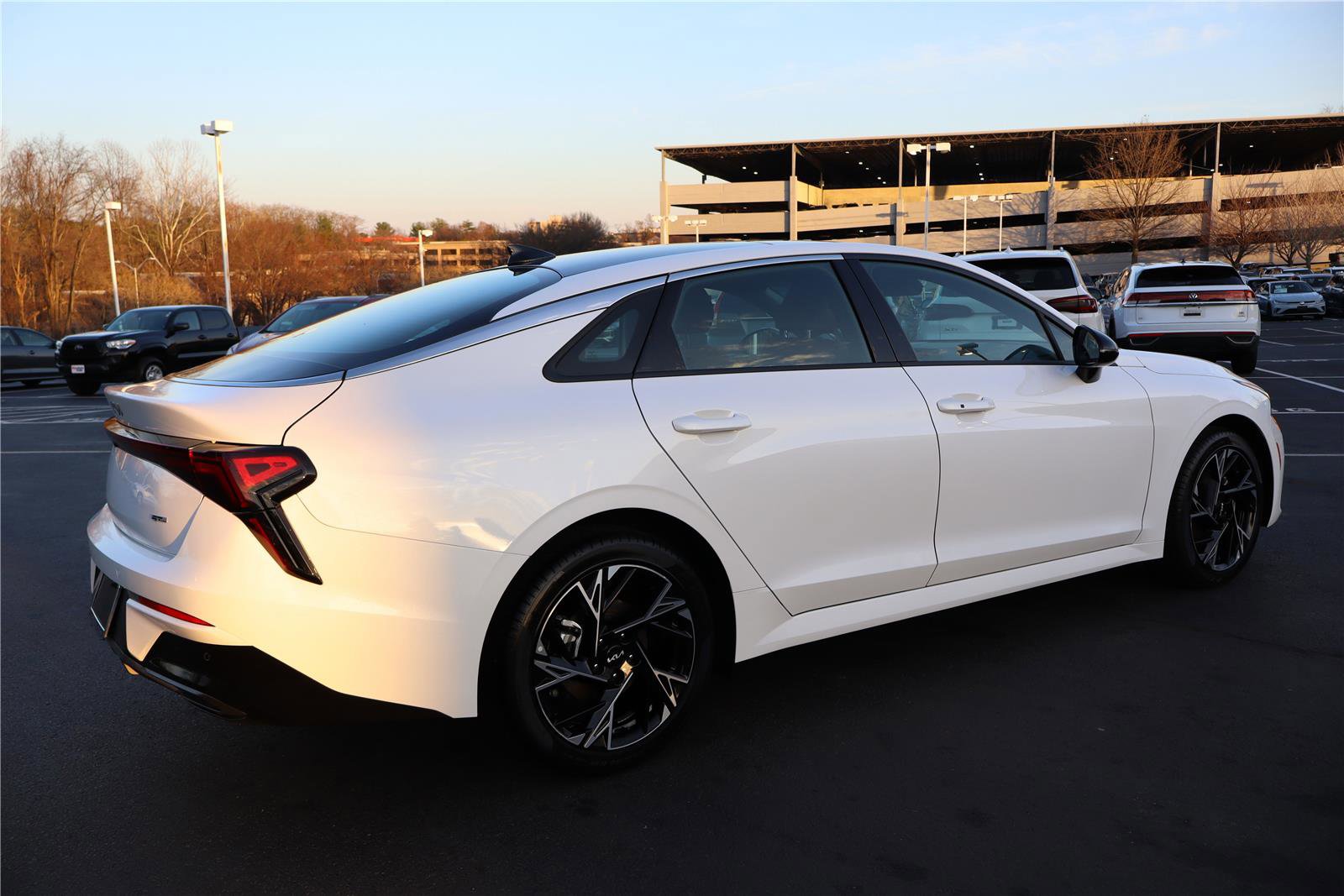 Used 2025 Kia K5 GT-Line w/ GT-Line Premium Package image 3