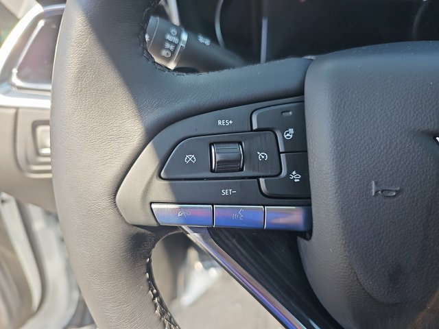 Used 2025 Cadillac XT6 Premium Luxury w/ LPO, Floor Liner Package image 19