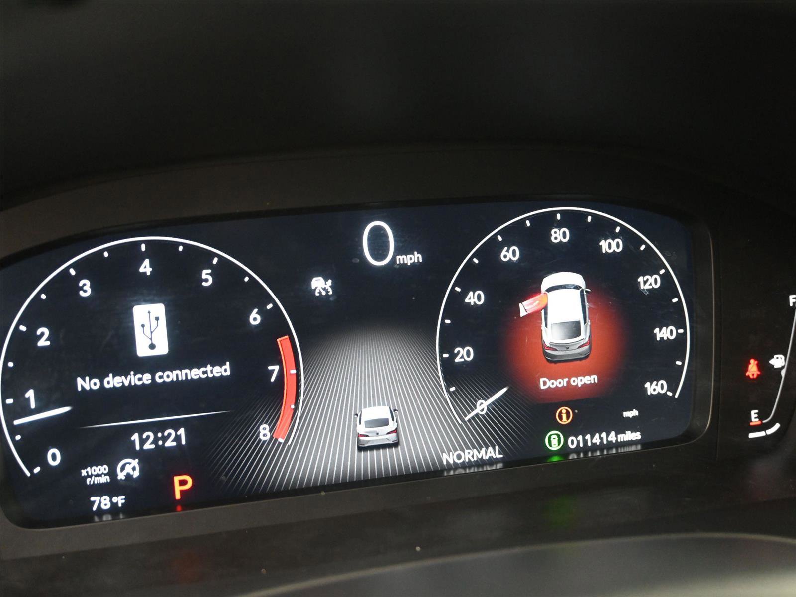 Certified 2025 Acura Integra image 3