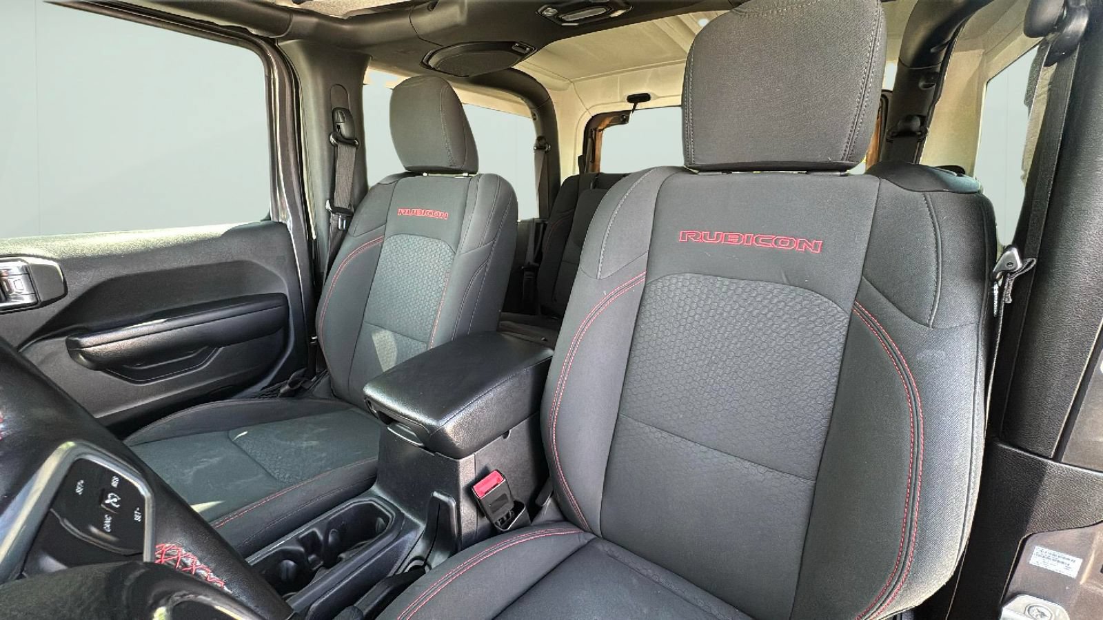 Used 2021 Jeep Wrangler Rubicon AWD/4WD image 13