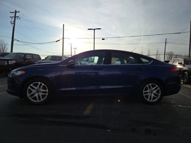 Used 2014 Ford Fusion SE image 4