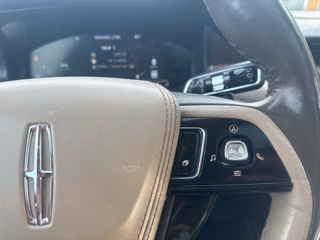 Used 2021 Lincoln Aviator Reserve w/ Elements Package Plus image 31